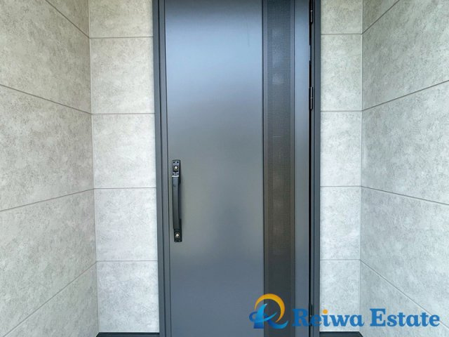 新築戸建　高座郡寒川町田端の玄関