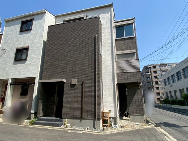 西院清水町の外観|南東角地なので、開放感抜群です！