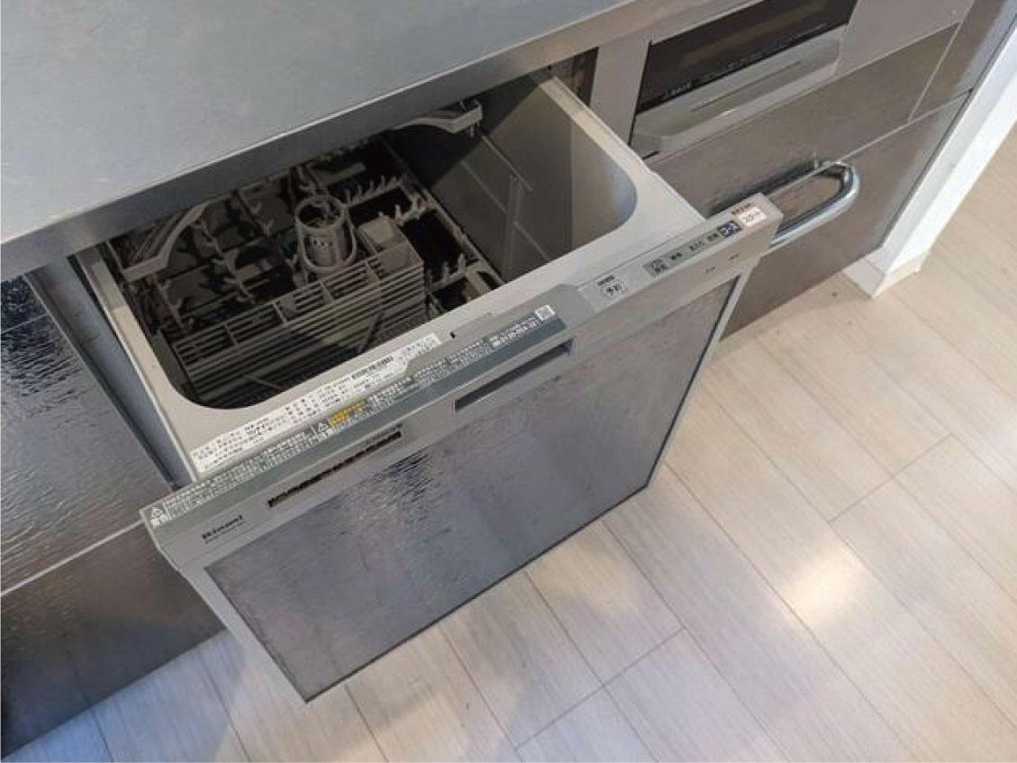 西院清水町のキッチン|食器洗浄乾燥機付き！忙しい時にも嬉しい♪