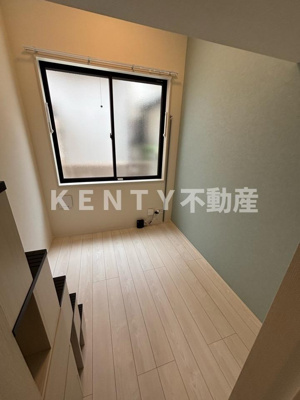 【居間・リビング】 | アーバンヴィラ久が原 | こちらの居間で趣味の時間をお楽しみください