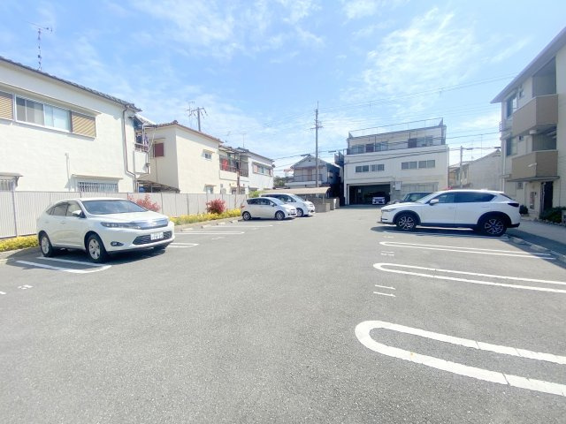 【駐車場】 | シャルマン