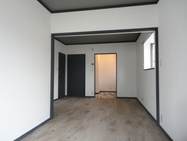 【居間・リビング】 | アメニティ皿山　★プライスホームなら仲介手数料が割引価格です★