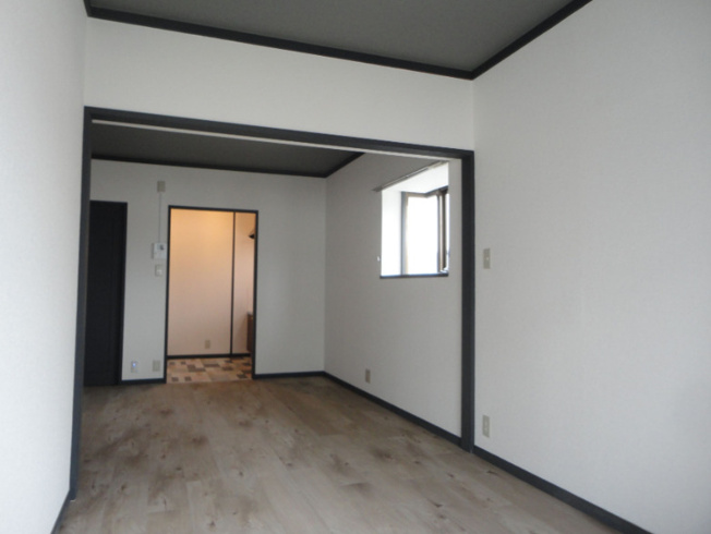 【居間・リビング】 | アメニティ皿山　★プライスホームなら仲介手数料が割引価格です★