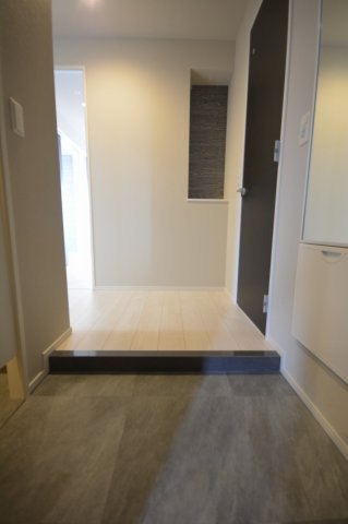 Fortuna yuhigaokaの玄関|別部屋参考写真