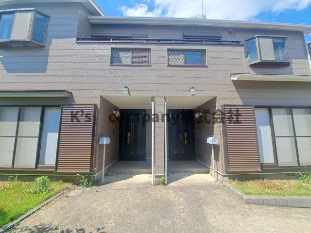 ◎茅ヶ崎市菱沼3丁目　中古戸建の外観|２世帯住宅としてもお使いいただけます☆