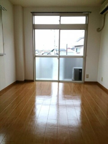 セピアハイツアラキＣの内装