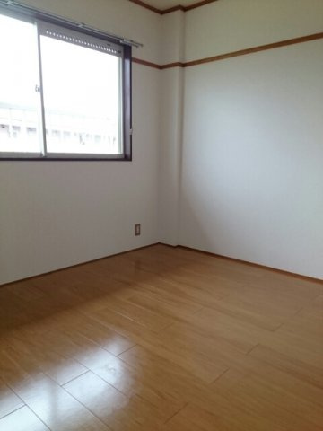 セピアハイツアラキＣの内装