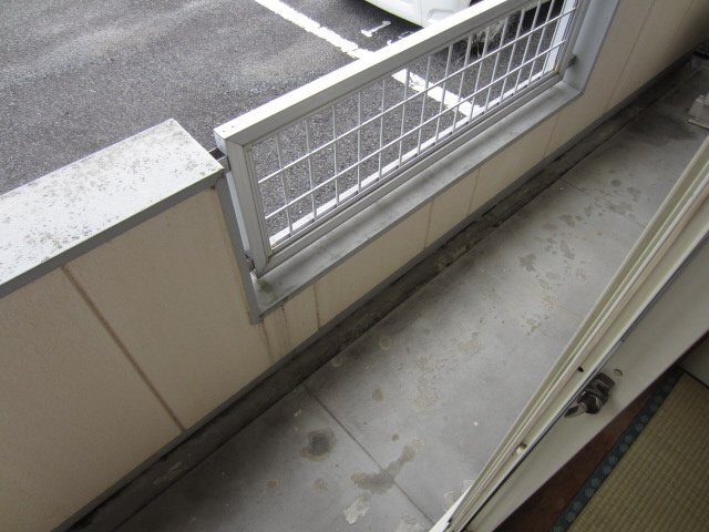 【バルコニー】