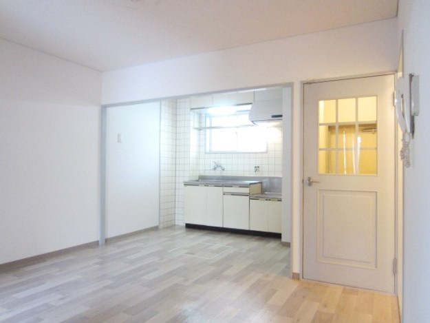 【居間・リビング】