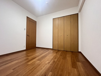 【洋室】 | グリーンビレッジひばりが丘 | 主寝室 約6.2帖