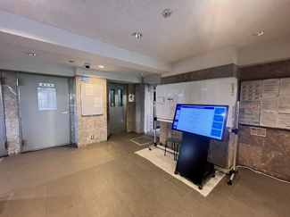 【エントランス】 | グリーンビレッジひばりが丘 | エントランス