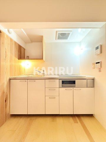 大宮5丁目長屋　E棟のキッチン