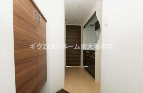 ラシュレエグゼ難波南の玄関