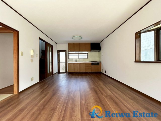 中古戸建　茅ヶ崎市菱沼3丁目の居間・リビング