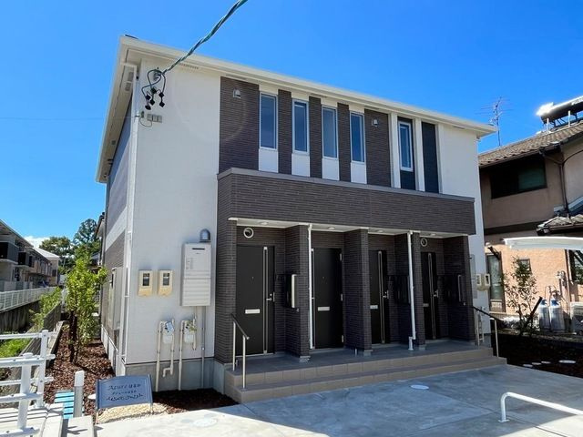 アジュールはるか　　刈谷市の賃貸ならクラスホーム刈谷店のエントランス
