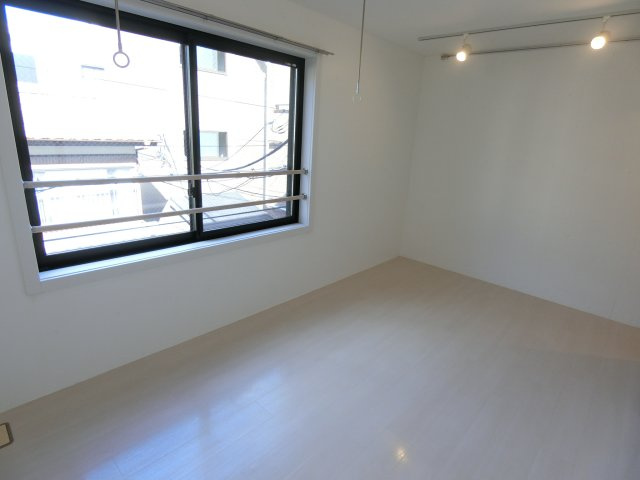 TRYM武蔵小杉の洋室|他のお部屋の参考写真となります。