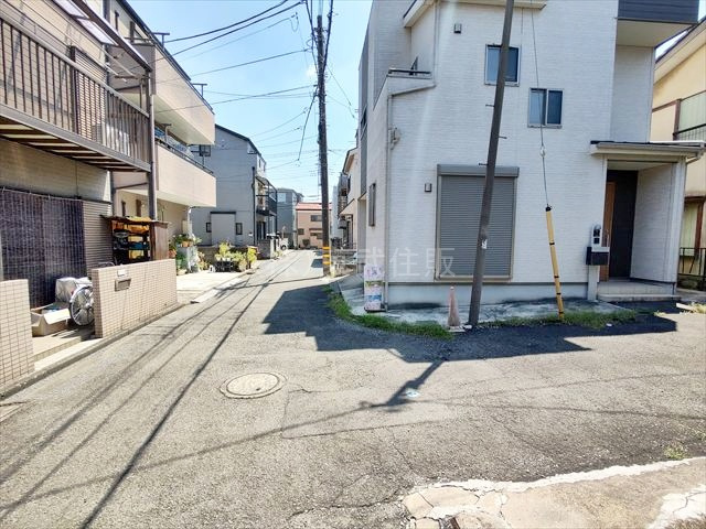 【前面道路含む現地写真】の画像
