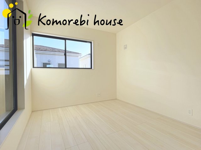 さいたま市西区島根　新築一戸建て　リーブルガーデン　03の子供部屋|1/10　撮影済み