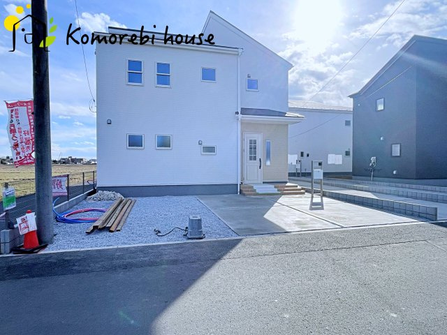 さいたま市西区島根　新築一戸建て　リーブルガーデン　04の駐車場|26.1.22　撮影済み