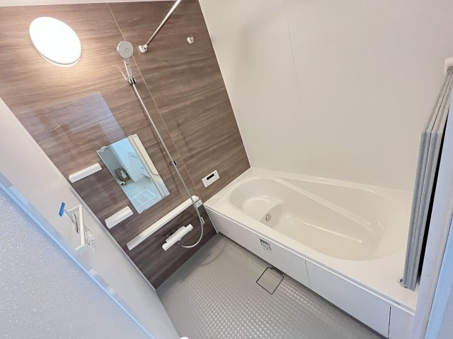 【浴室】 | 福岡市南区中尾3丁目2期　1号棟（全1棟）【仲介手数料無料・0円】 | 現地写真。浴室です。