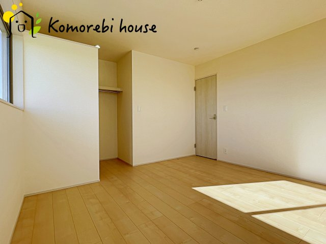 さいたま市西区島根　新築一戸建て　リーブルガーデン　06の寝室|12/4　撮影済み