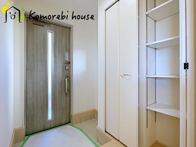 さいたま市西区島根　新築一戸建て　リーブルガーデン　06の玄関|12/4　撮影済み