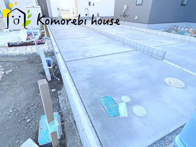 さいたま市西区島根　新築一戸建て　リーブルガーデン　08の駐車場|駐車場の用意があります