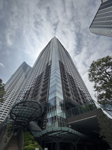 THETOKYOTOWERSMIDTOWERの外観