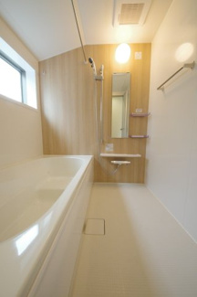 【浴室】 | 【仲介手数料無料！！】日野市東豊田3丁目　新築戸建て（全7棟）2号棟　3980万円