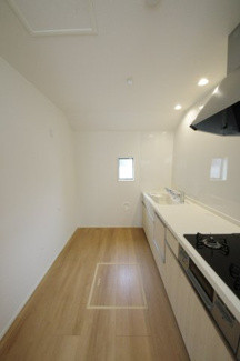 【キッチン】 | 【仲介手数料無料！！】日野市東豊田3丁目　新築戸建て（全7棟）2号棟　3980万円