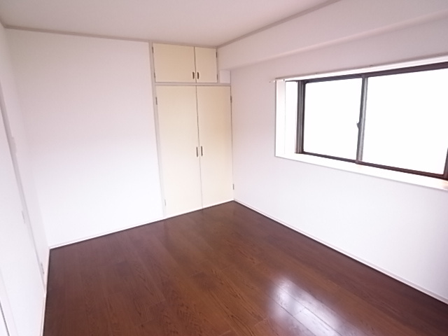 ドリーム寺池の寝室