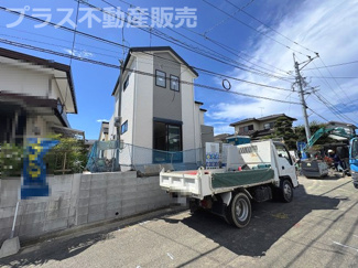 【外観】 | 現地写真。同じ物件を見るなら、プラス不動産販売にお任せ下さい。