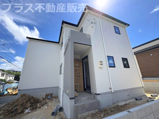 【外観】 | 現地写真。プラス不動産販売なら、現場の全ての棟をまとめてご見学頂けます。