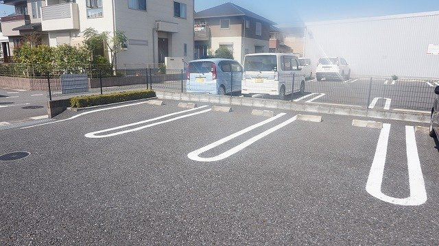 スプリングパークの駐車場
