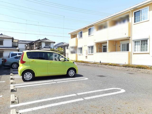 ネオ・パラッツォの駐車場|駐車場