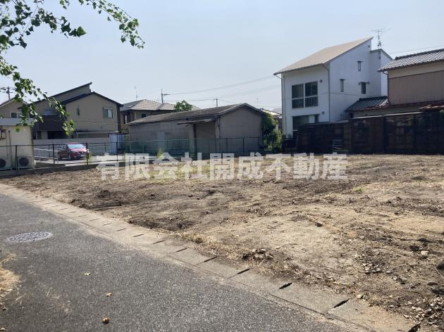 玉野市田井　売地の前面道路含む現地写真