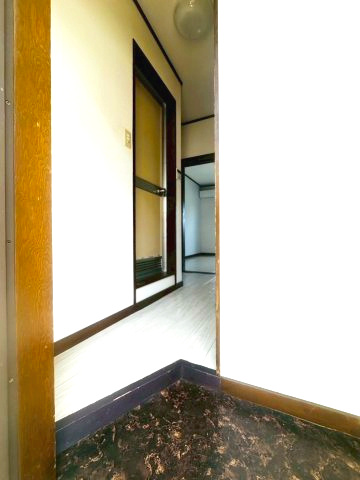 シャンボール藤井の玄関