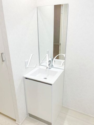 【洗面所】 | Ferie白金 | 独立洗面台です。