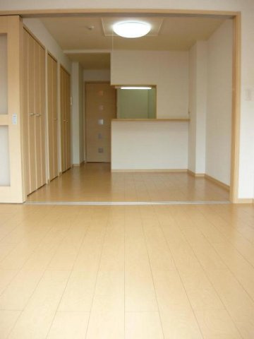 【居間・リビング】 | プレミール | ゆったりとした居間です