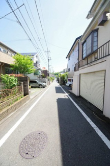 【前面道路含む現地写真】