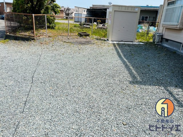 アダチハイムの駐車場
