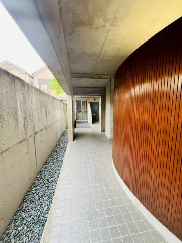 パンブロスⅢのエントランス