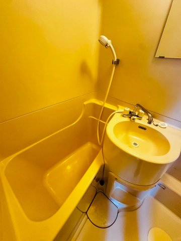 パンブロスⅢの浴室