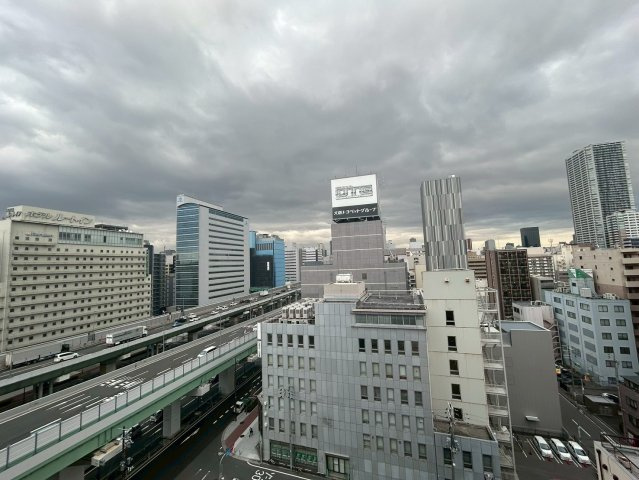 コンフォリア・リヴ本町WEST Qの展望