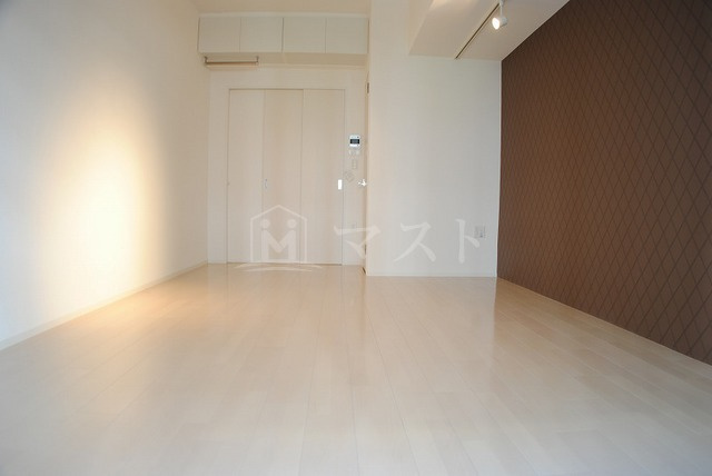 セレニテ本町エコートの内装