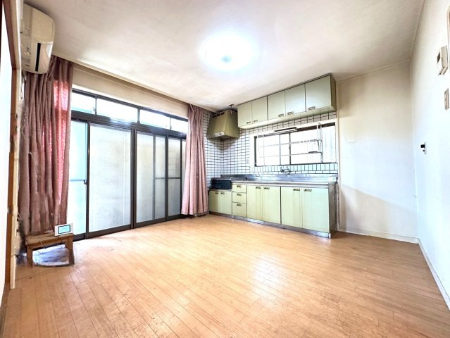 練馬区大泉学園町４丁目　中古一戸建　西武池袋線　大泉学園の居間・リビング