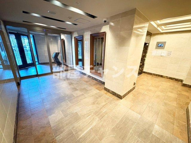 プレサンス久屋大通セントラルパークのロビー