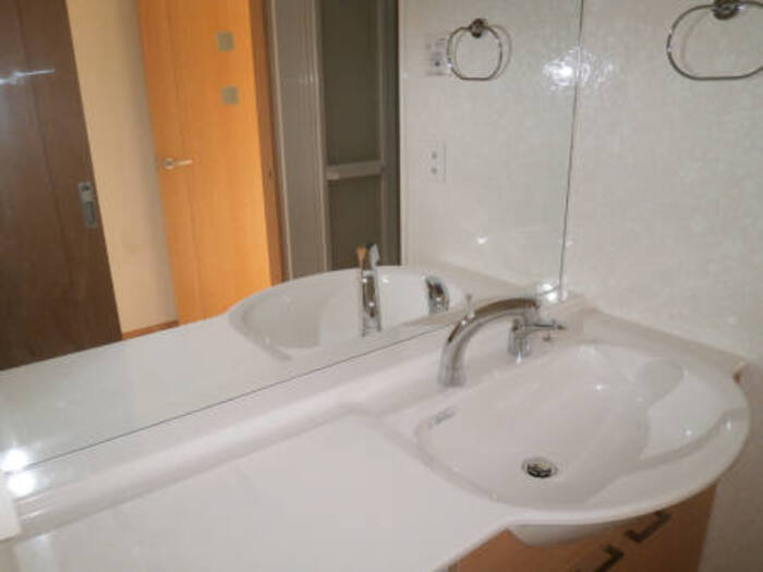 ガーデンハイツ|ガーデンハイツ102 洗面ｶｳﾝﾀｰ1200ｻｲｽﾞです
