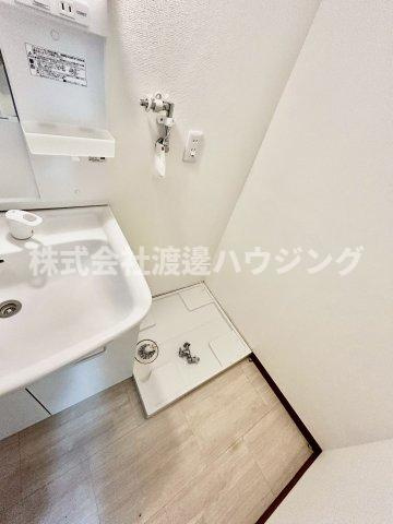 ファミリア江坂の設備|室内洗濯パン
