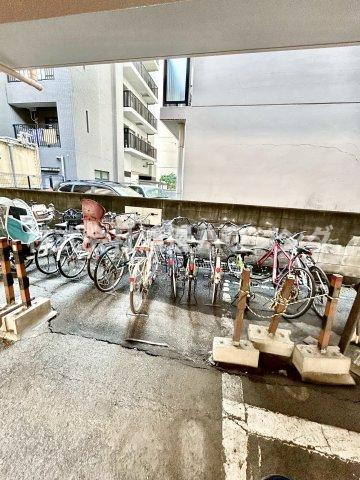 ファミリア江坂のその他共用部分
